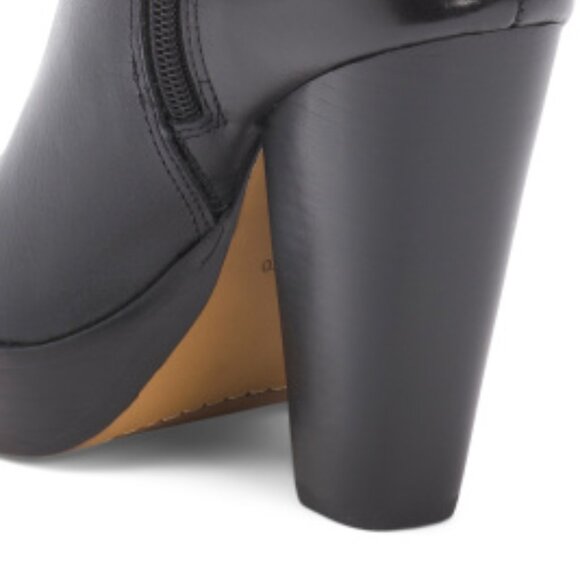 NEW Vince Camuto NANIKSHIE  Studded Leather Boots  563mn - Picture 3 of 5